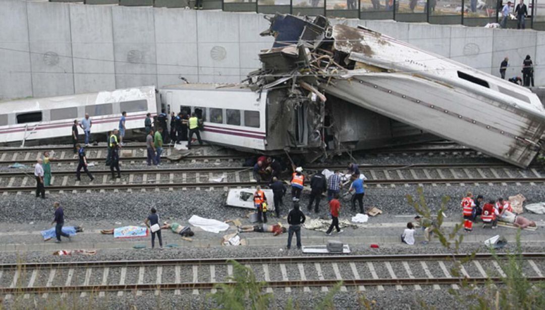 Víctimas del accidente instantes después del siniestro