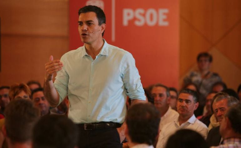 Pedro Sánchez en su última visita a Albacete, en el Hotel Beatriz