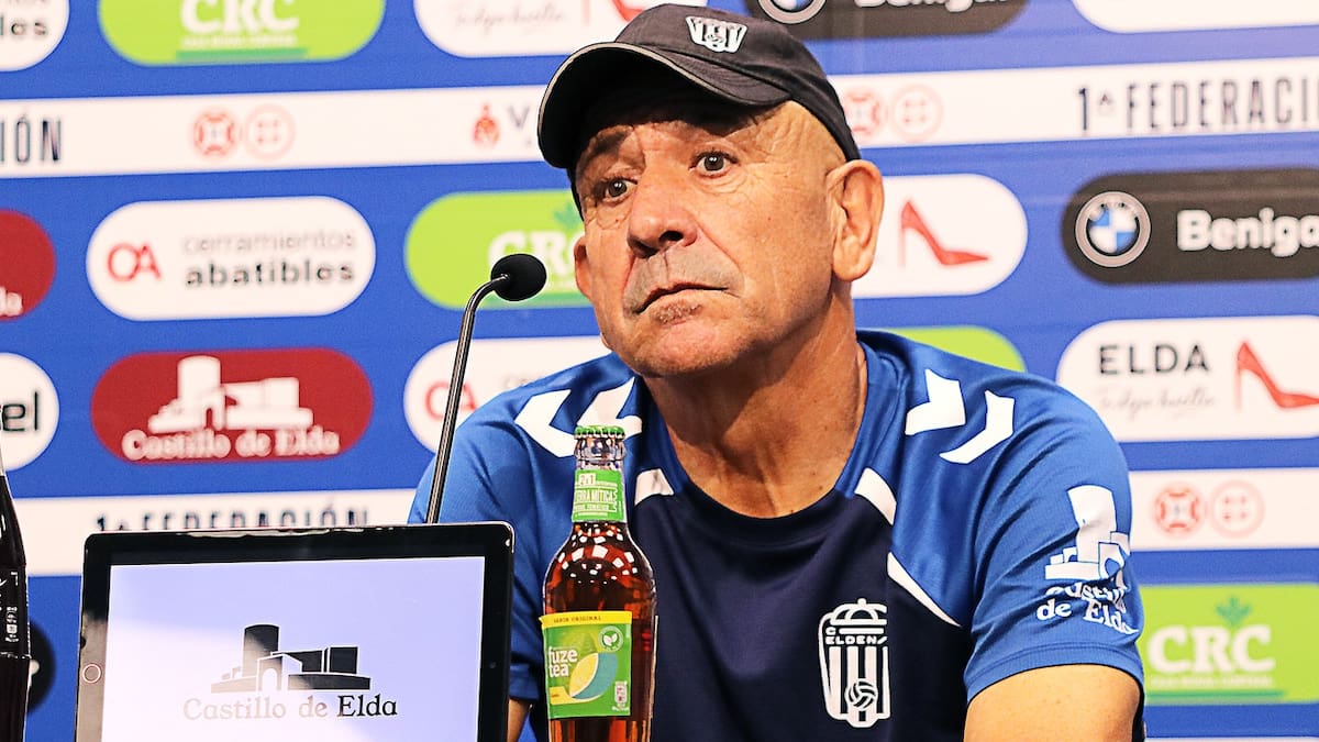 Claudio Barragán, Ent. del Eldense, antes de recibir al Hércules de Alicante