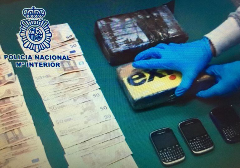 Parte del material incautado por la Policía Nacional en Málaga