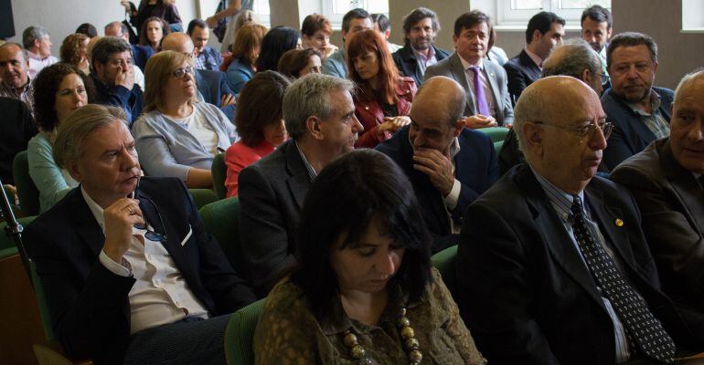 Público en la presentación de la nueva editorial.