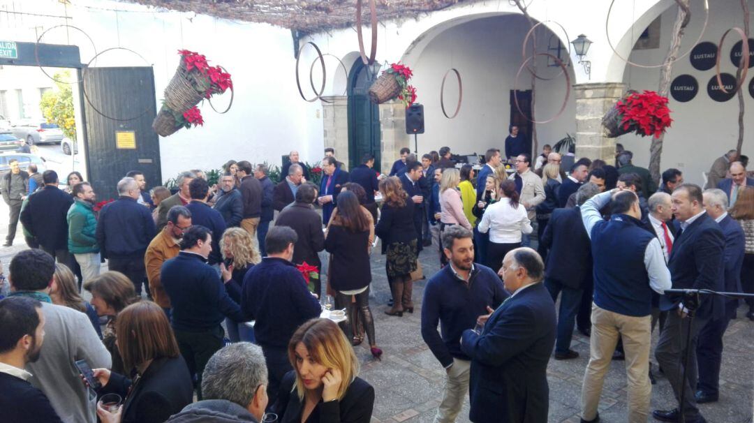 El patio de las bodegas Lustau durante el especial Navidad de Radio Jerez