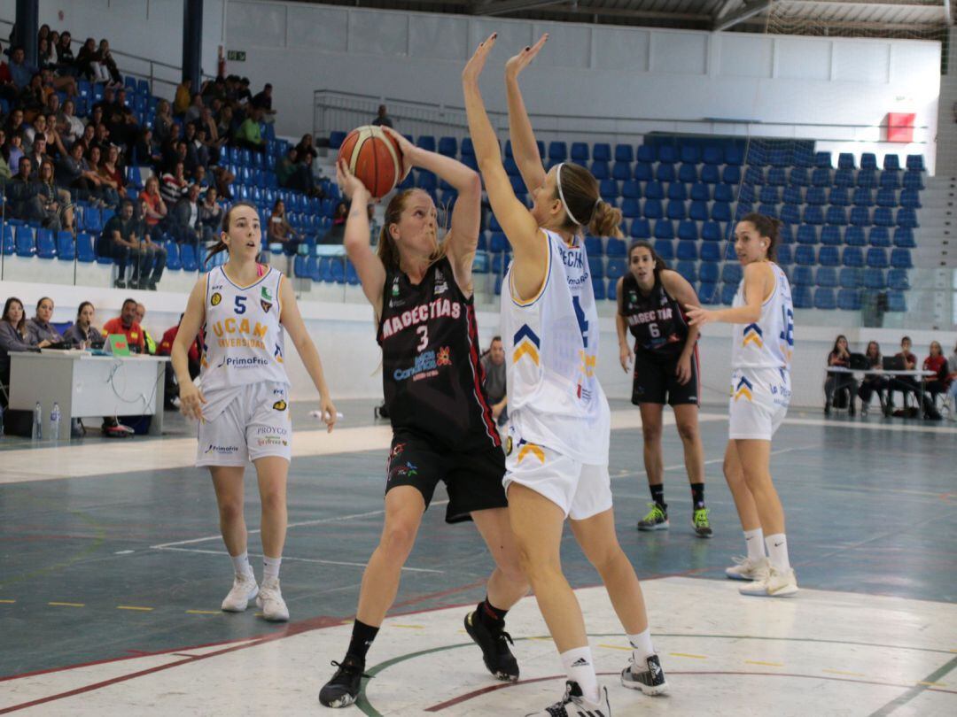 Imagen de archivo del partido del Magec Tías contra el UCAM Murcia.