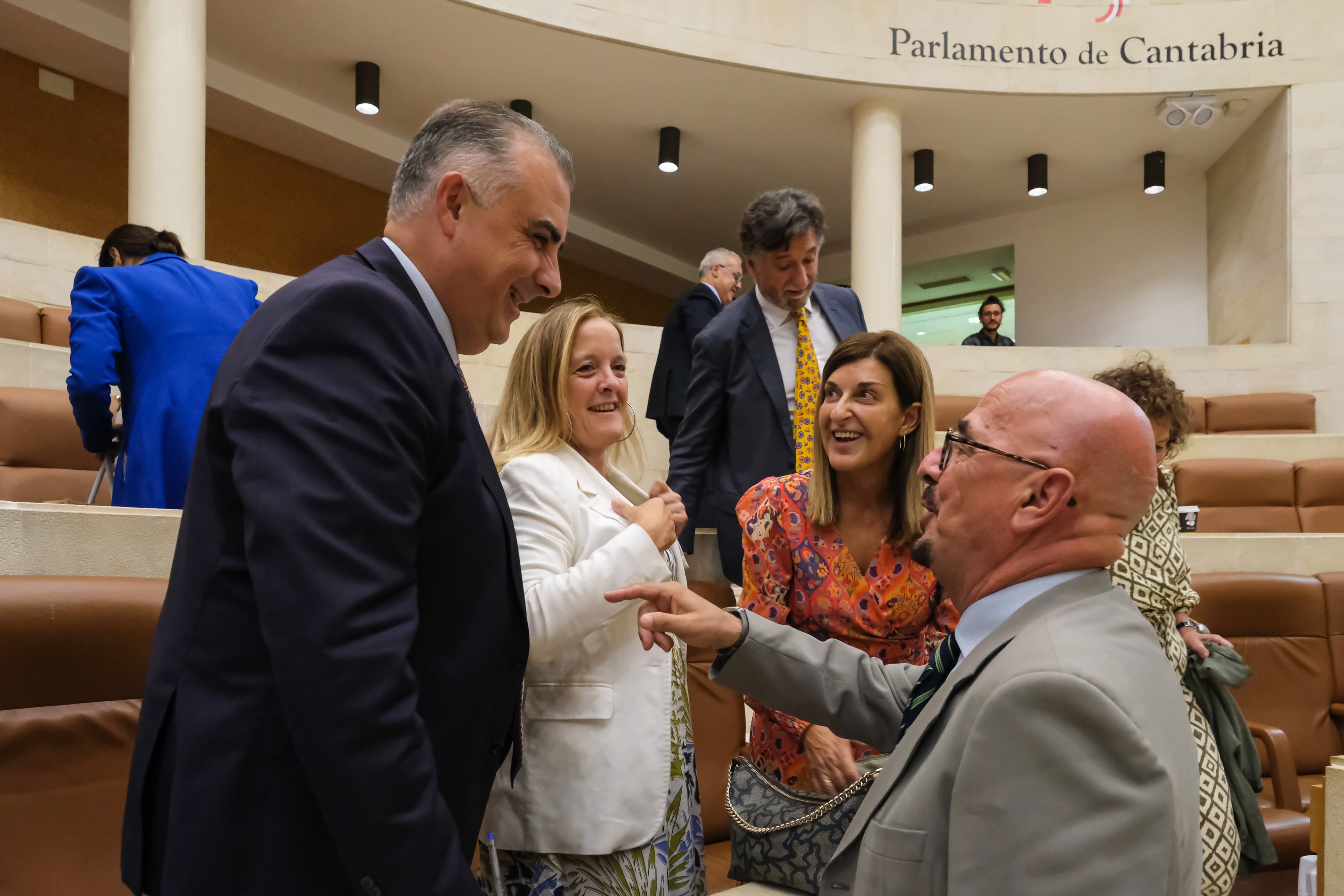 12:00 horas. Parlamento de Cantabria. La presidenta de Cantabria, María José Sáenz de Buruaga, comparece a petición propia en el Parlamento de Cantabria para informar de los cambios en el Gobierno de Cantabria. 17 de septiembre de 2024 © Raúl Lucio