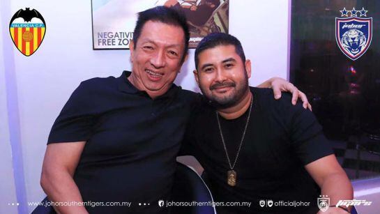 Peter Lim y el Príncipe de Johor