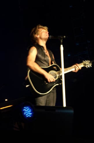 Jon Bon Jovi derochó encanto y más encanto a su vuelta a Madrid después de 8 años