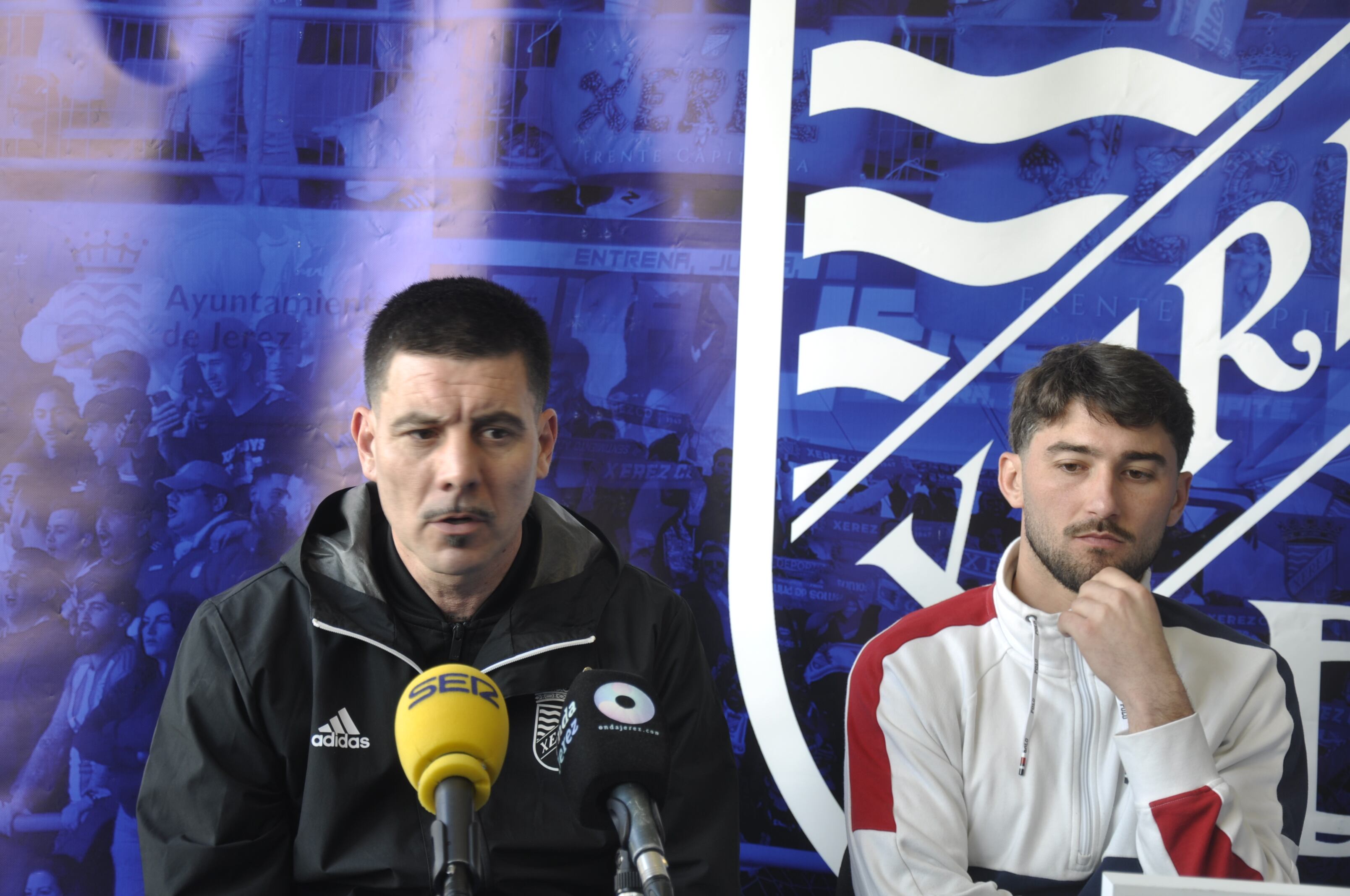 Chuma junto a Miguel Ángel Gutiérrez