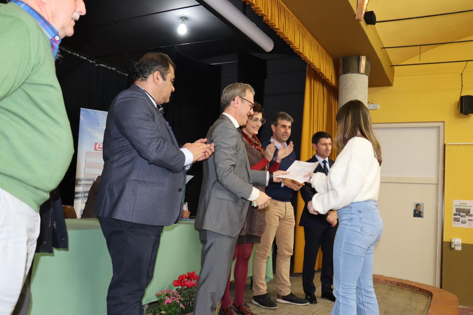 Un total de 73 alumnos se han formado gracias a los últimos 8 programas mixtos clausurados en Palencia