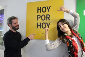 Leonor Lavado y Toño Fraguas en los Estudios de Radio Madrid