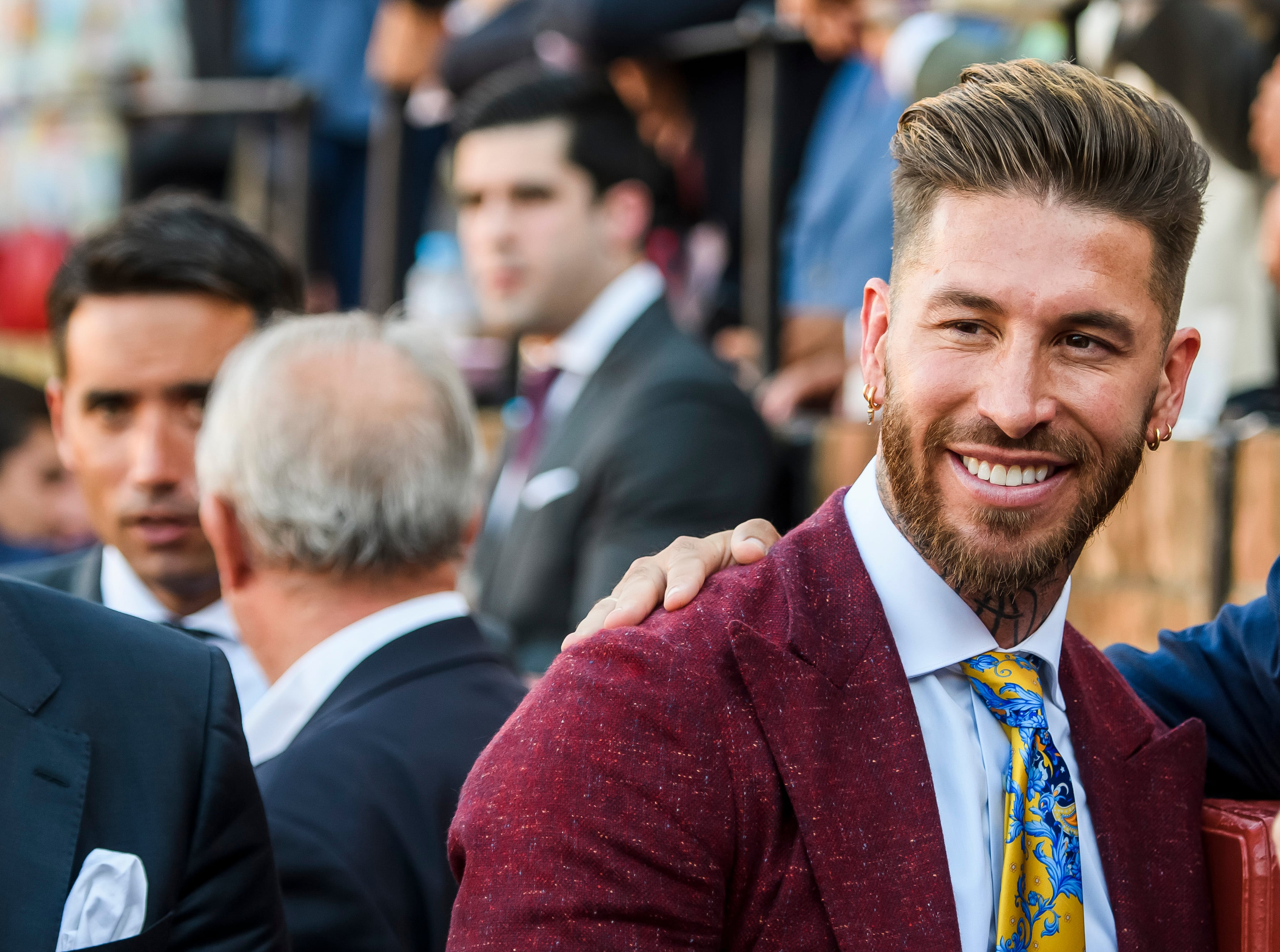 El defensa del PSG Sergio Ramos en la Plaza de la Maestranza de Sevilla