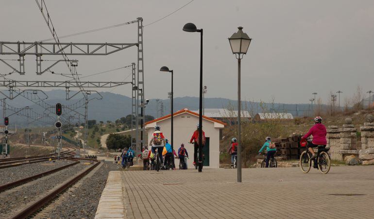 Apuntarse a 'Las 8 Rutas' es gratis en la web municipal y es una oportunidad para descubrir las vías pecuarias, cañadas y caminos colmenareños