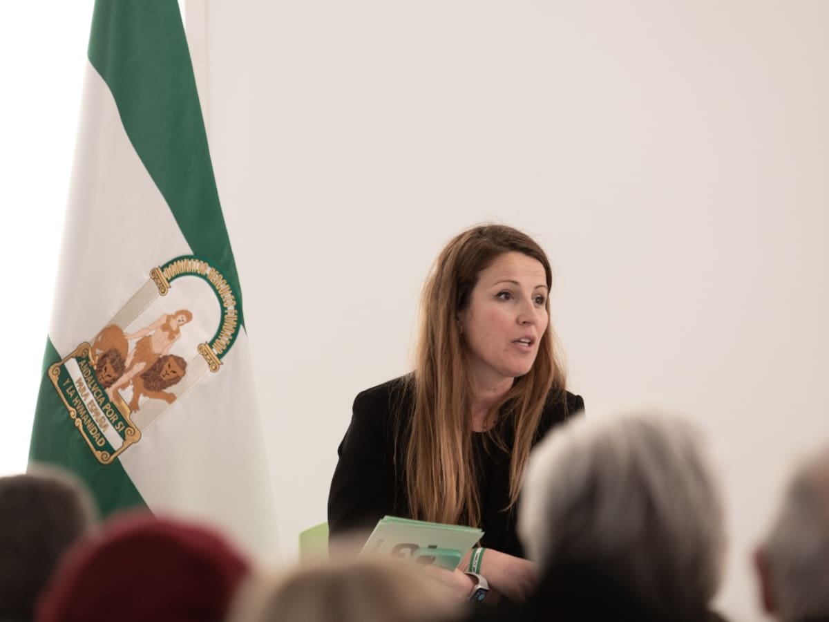 La alcaldesa de Caniles plantea una cuestión de confianza vinculada al presupuesto municipal