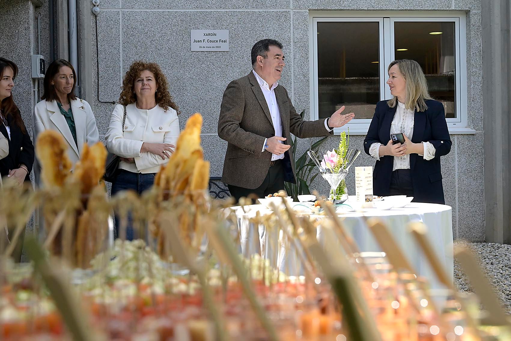 Román Rodríguez, en su visita al centro (foto: Moncho Fuentes / Xunta de Galicia)