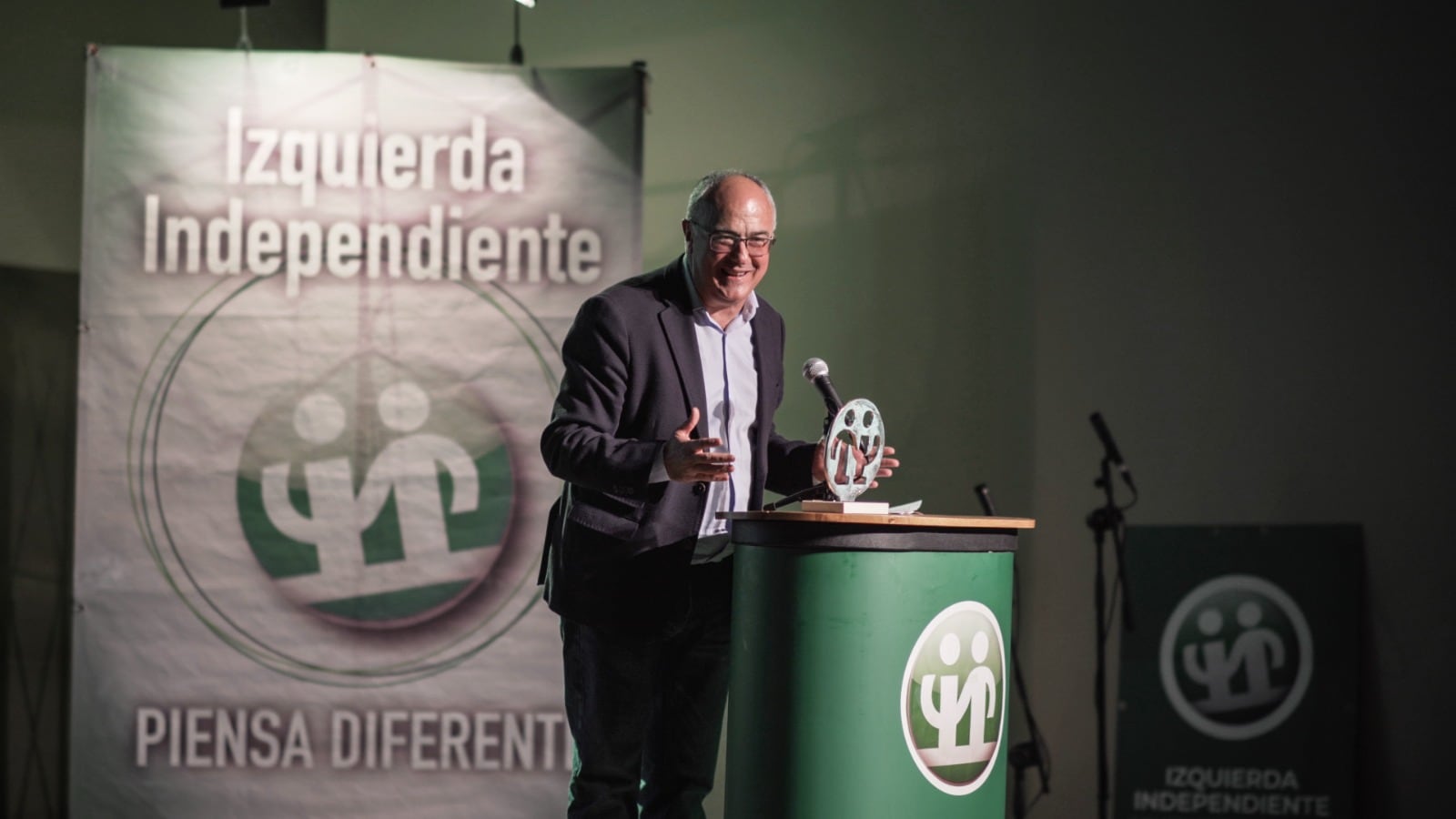 Juan Torres, candidato de Izquierda Independiente de San Sebastián de los Reyes en un acto de la campaña del 28M