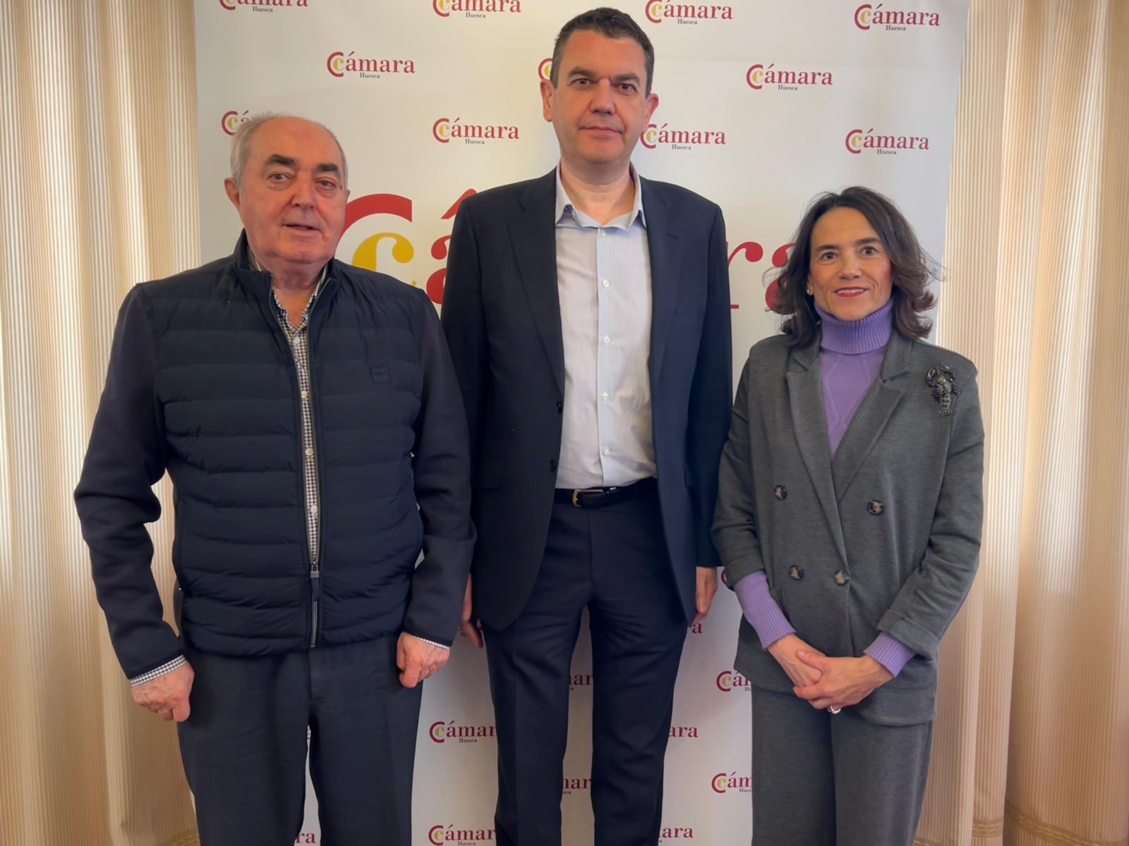 Reunión entre Cámara de Comercio de Huesca y Centro de CaixaBank Empresas.