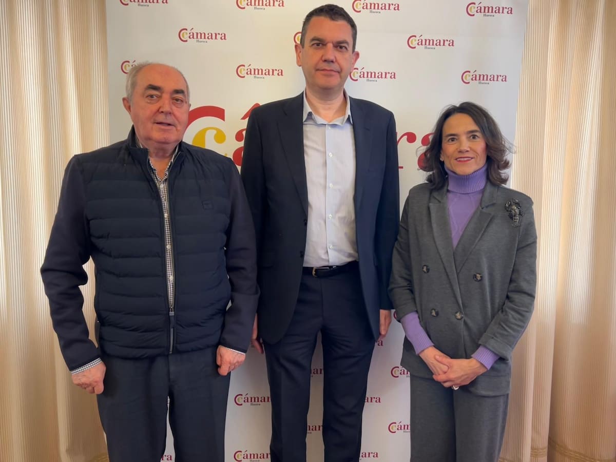 La Cámara de Comercio de Huesca y CaixaBank Empresas estudian nuevas vías de colaboración para impulsar el tejido empresarial