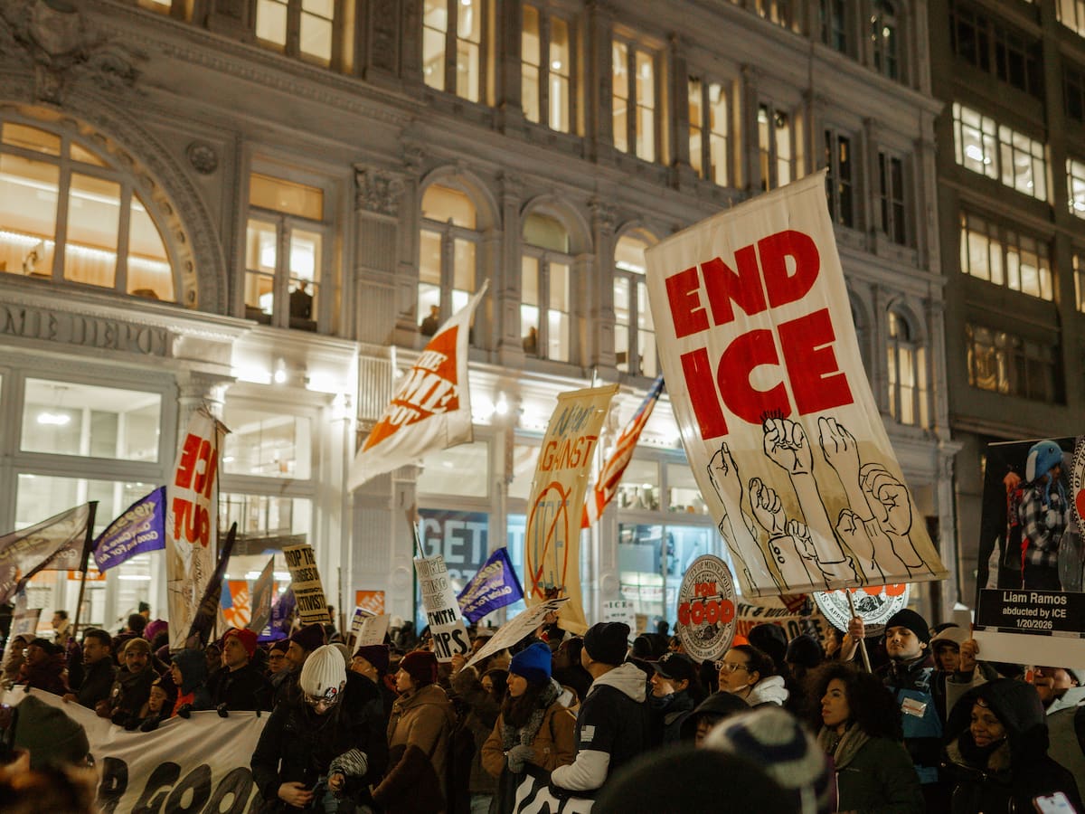 Miles de personas vuelven a protestar en Minnesota por las actuaciones del ICE en Estados Unidos: los organizadores llaman a la huelga