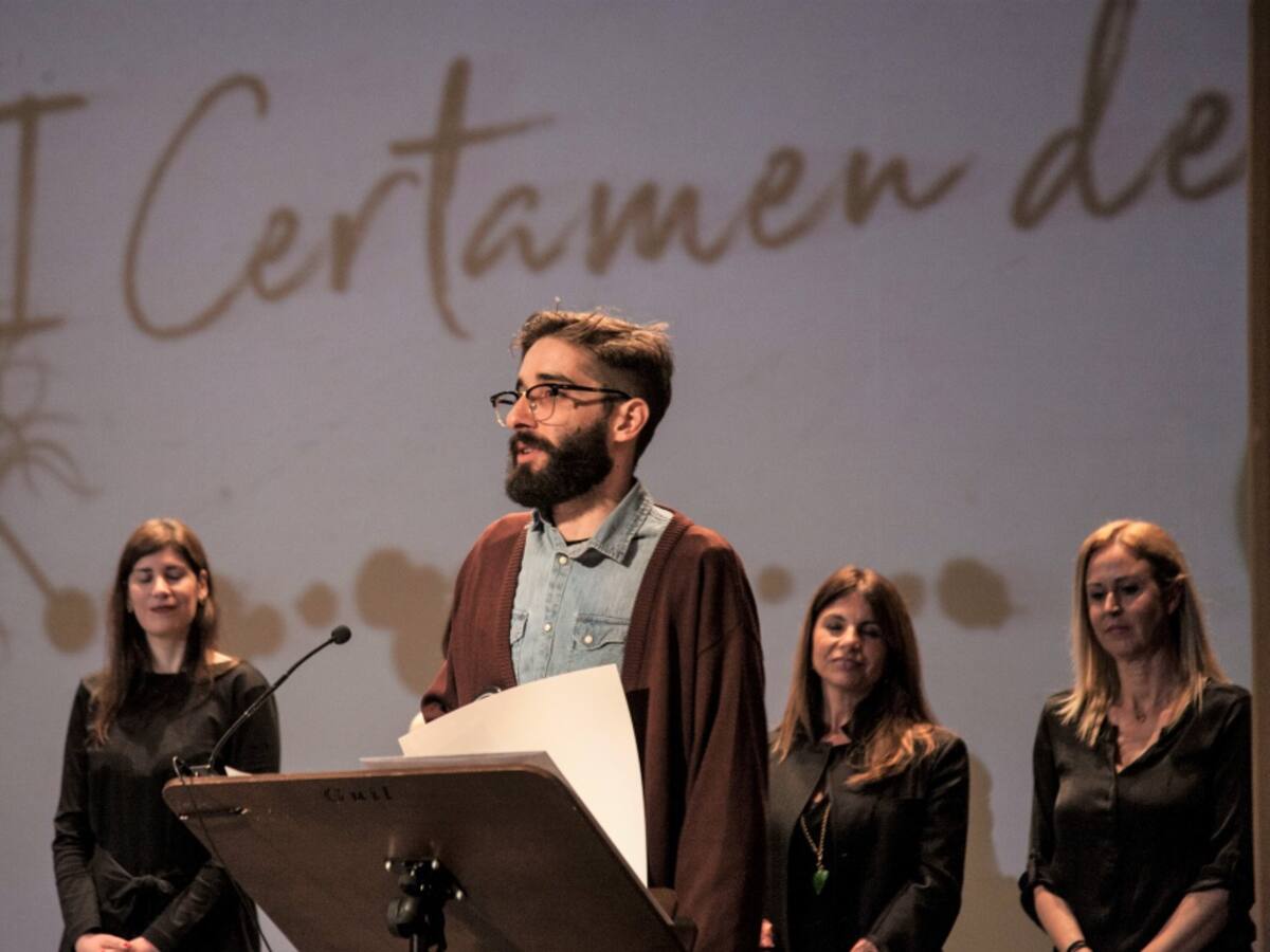 Gonzalo Senestrari, ganador del I Certamen de Novela "Casino de Monóvar"