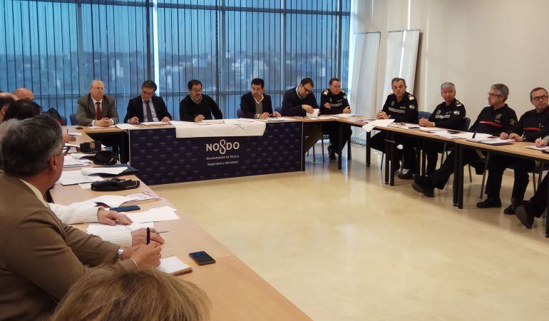 Imagen de la reunión del Cecop mantenida este martes en la comisaria de La Ranilla