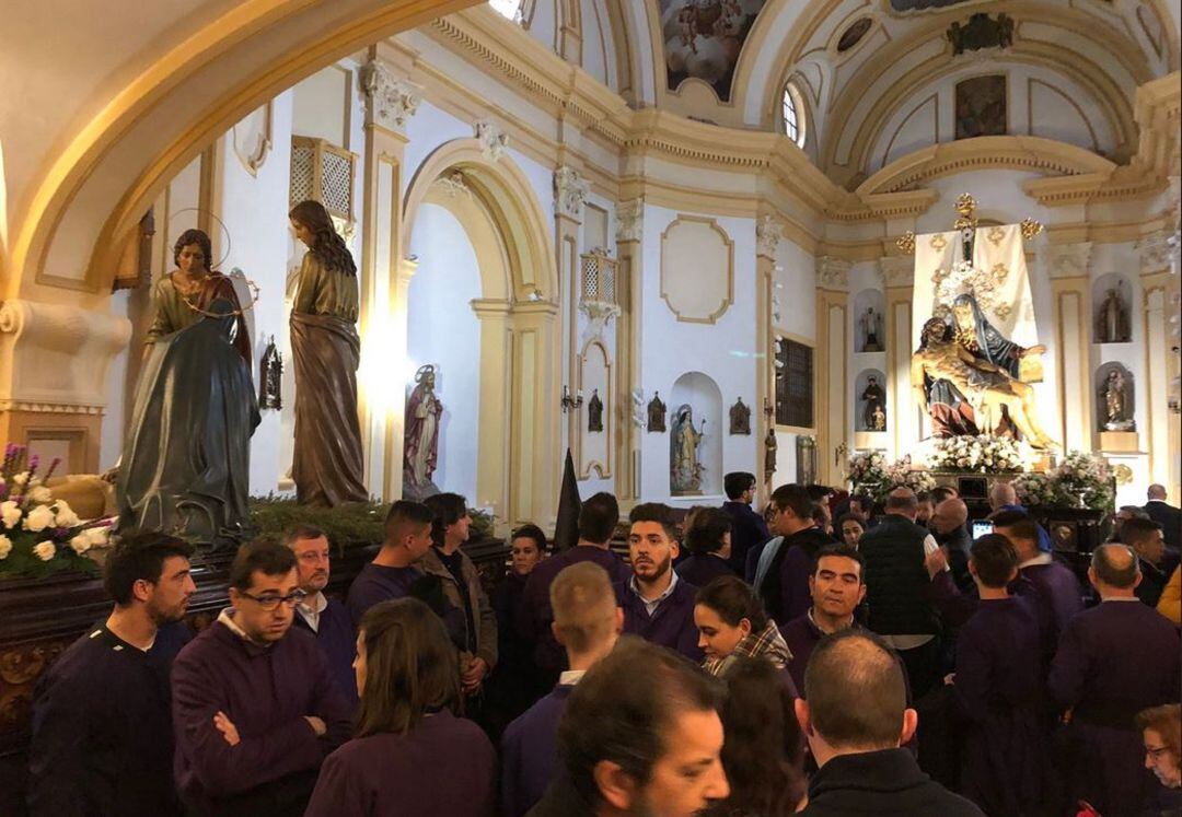 La procesión &quot;En el Calvario&quot; tampoco ha podido salir de los templos este Viernes Santo en Cuenca