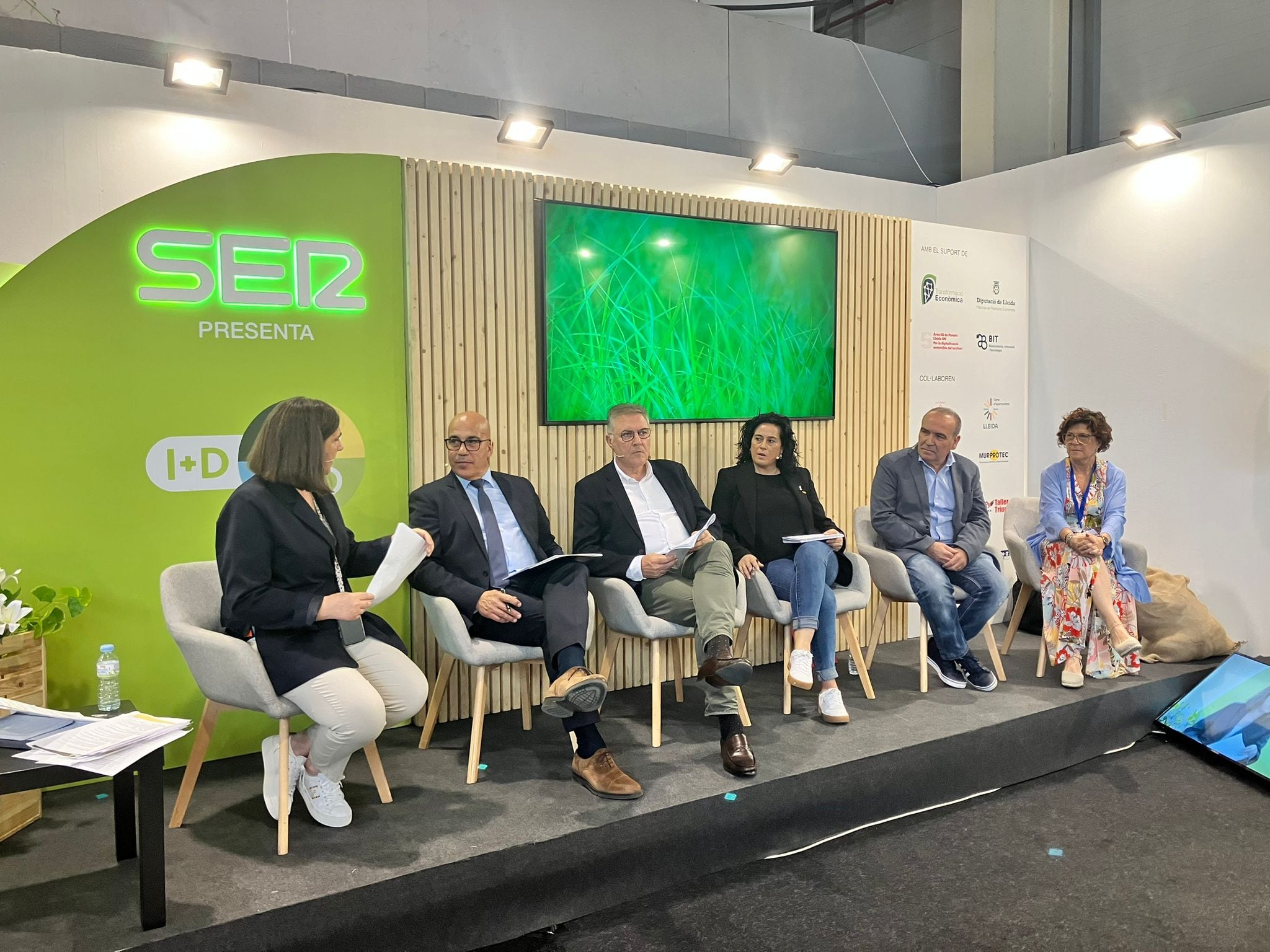 La formació. Amb Josep M. Gardeñes, José Luís Aguilà, Cristina Rodríguez, Paco González i Olga Martín.