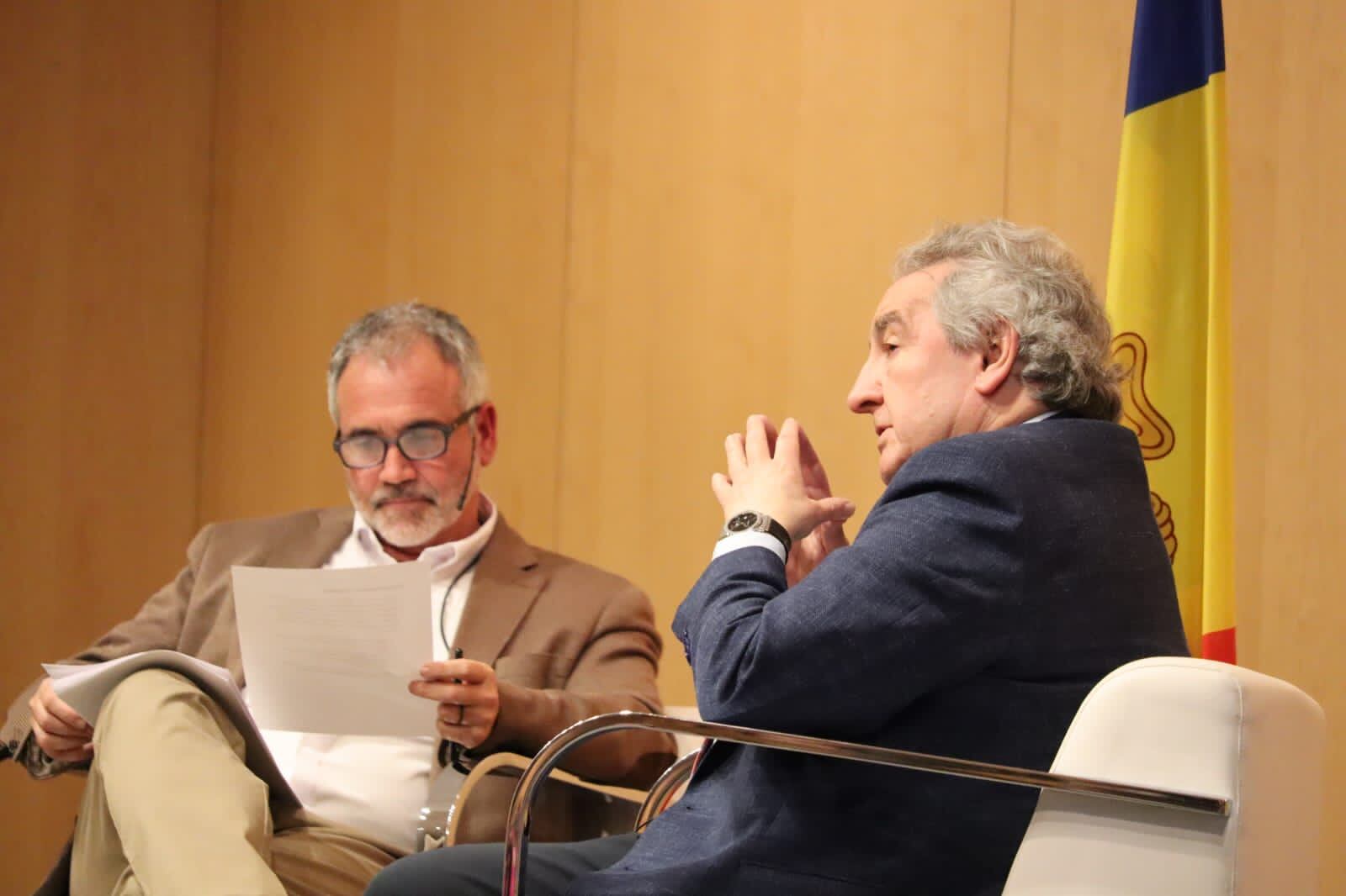 Jaume Bartumeu durant la conferència sobre la UE organitzada per la coalició PS SDP+.