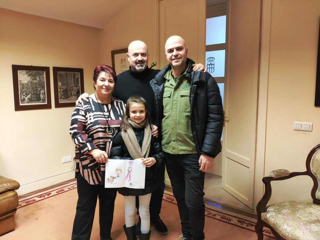 Jimena Monroy con la alcaldesa de Segovia