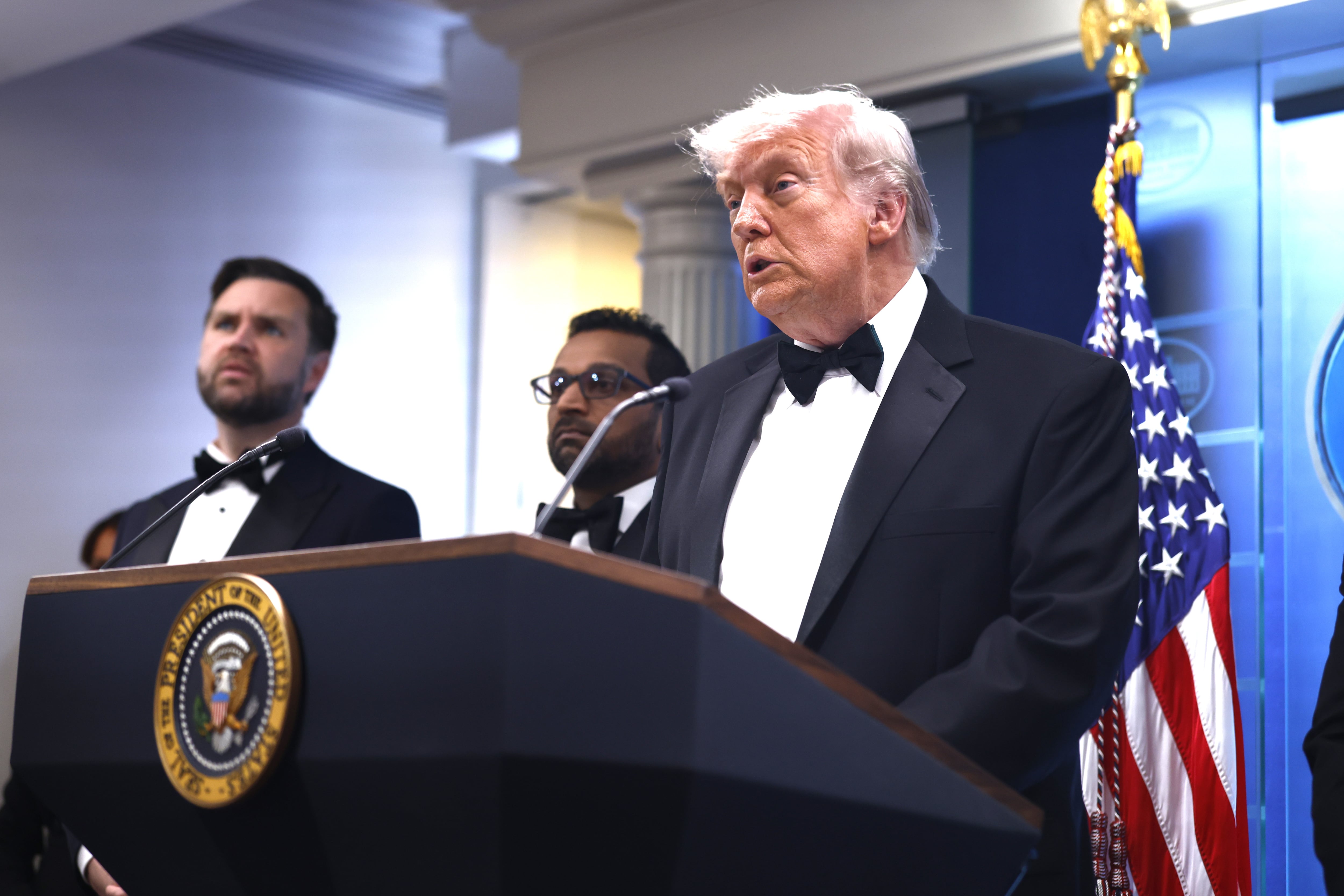 Las primeras palabras de Trump tras el ataque: "Fue todo muy rápido, no hubo mucho tiempo para pensar"