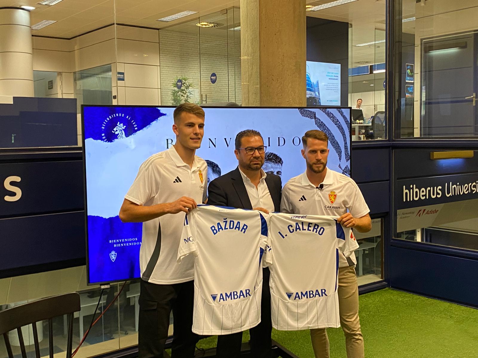 Iván Calero y Samed Bazdar en su presentación como nuevos jugadores del Real Zaragoza