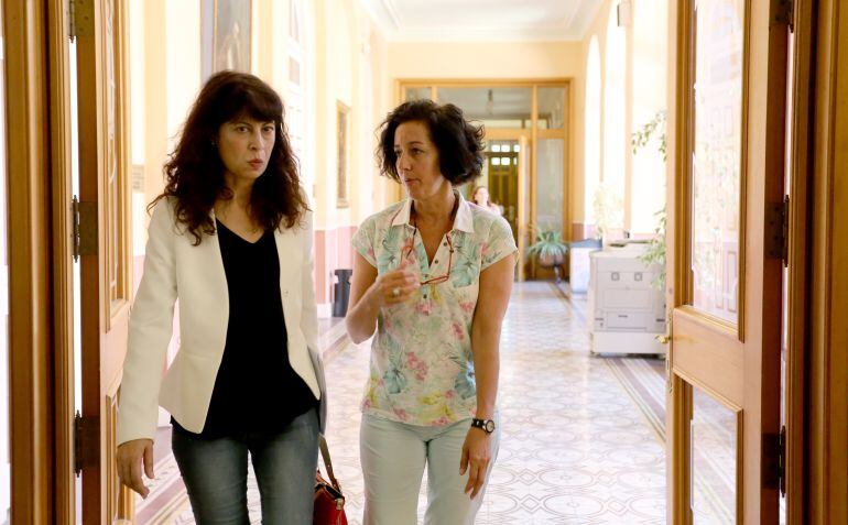 Ana Redondo y Mercedes Cantalapiedra