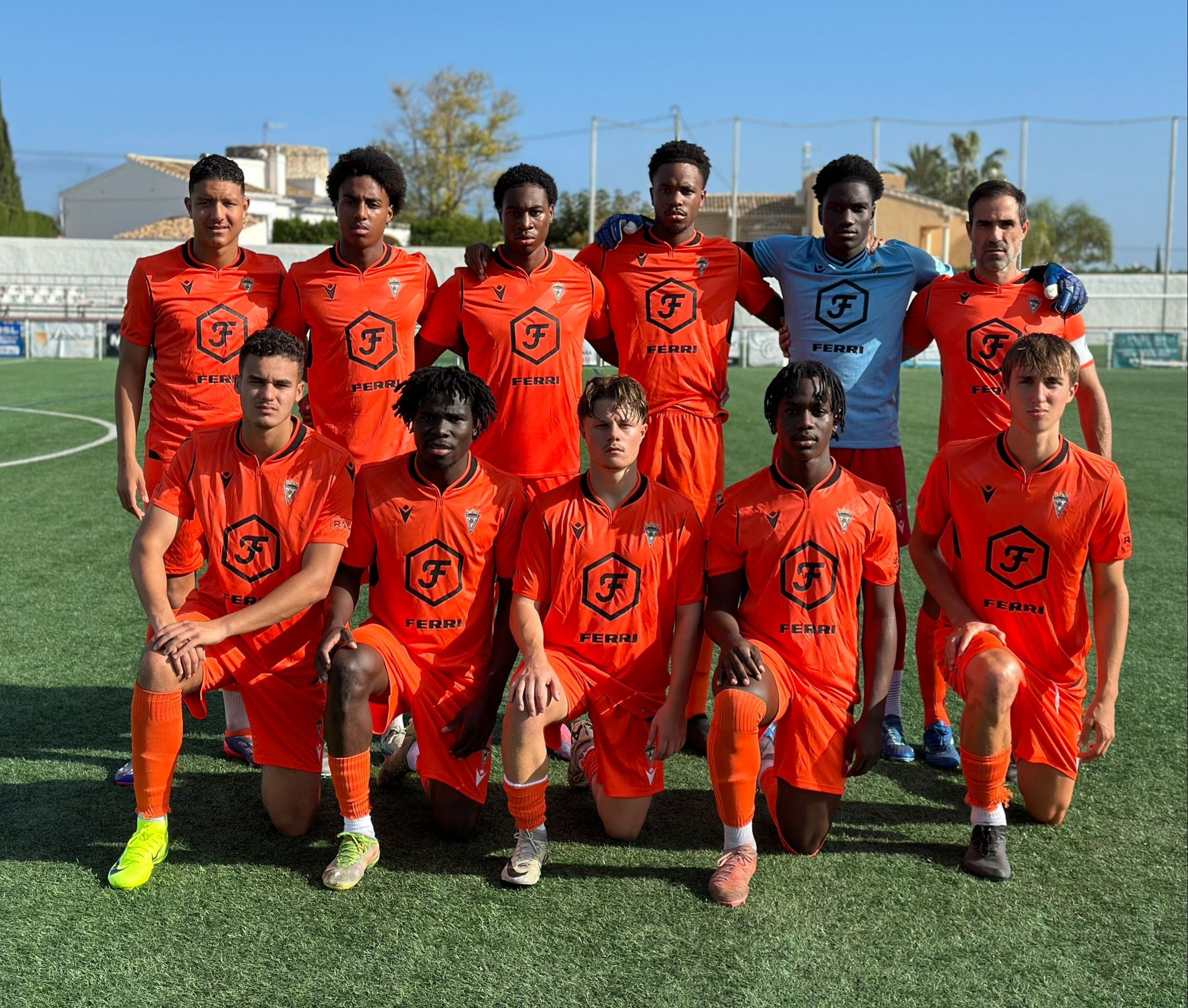 Alineación del Villena CF en Xavia