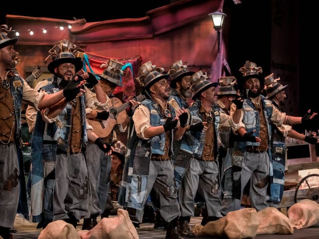 La comparsa de José Juan Pastrana abrió la primera preliminar de este COAC 2025.