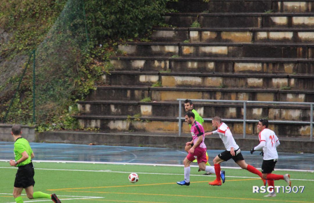 Vitienes, frente al Vitoria