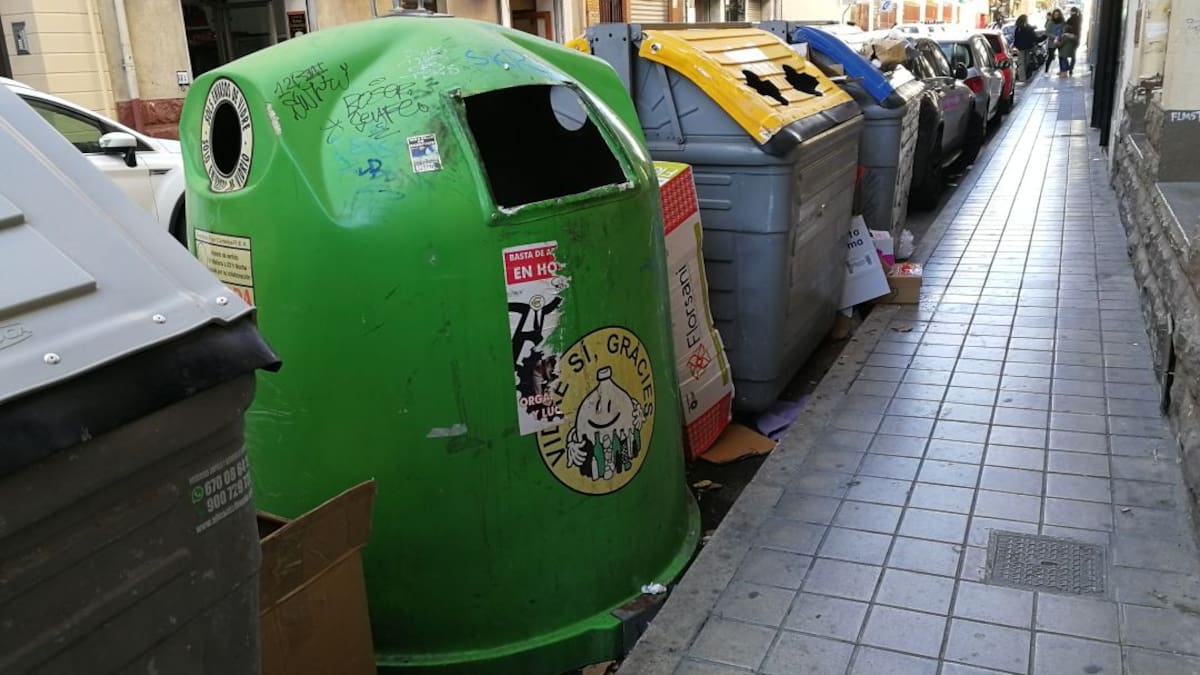 La Columna de Carlos Arcaya: «Las (grandes) dudas de la gestión de residuos en Alicante»