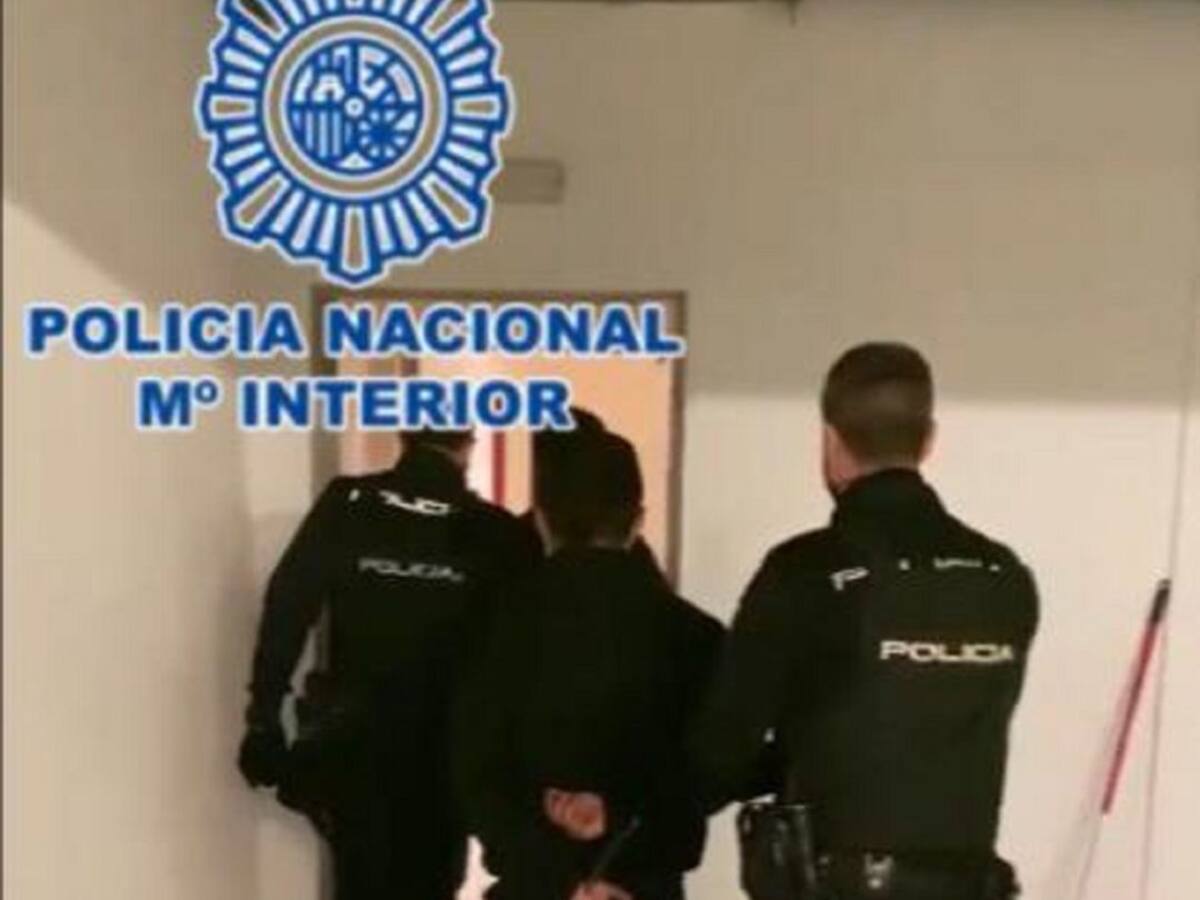 Tres jóvenes detenidos por agredir a la policía en una fiesta ilegal en Logroño