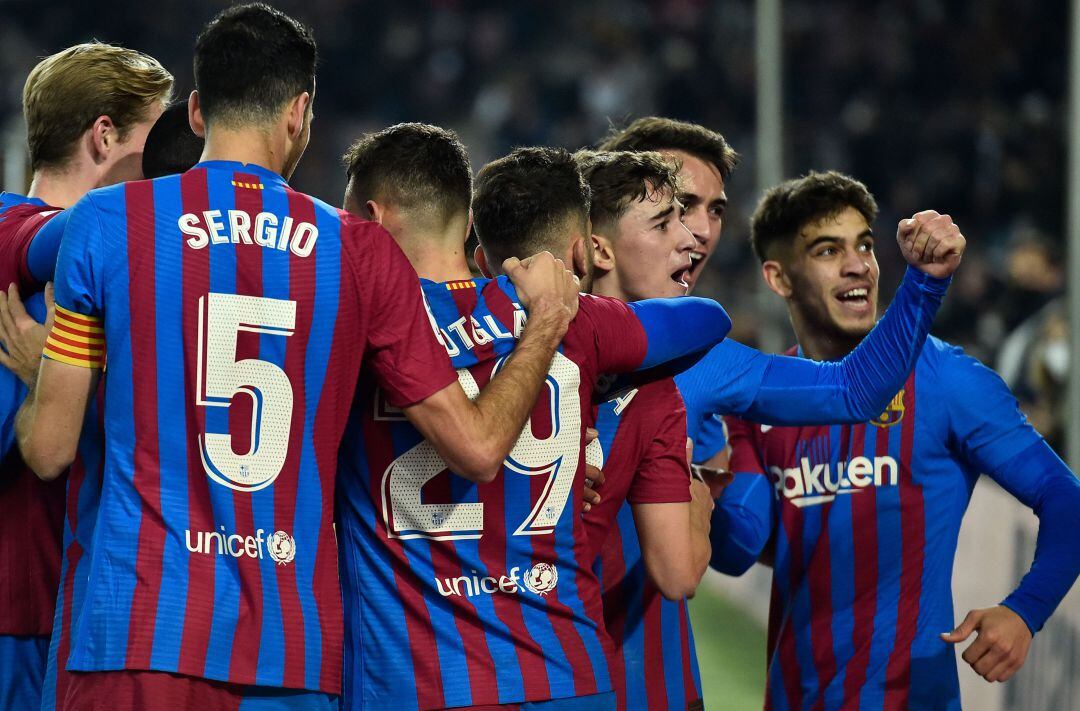 Los jugadores del Barça celebran un gol, esta temporada