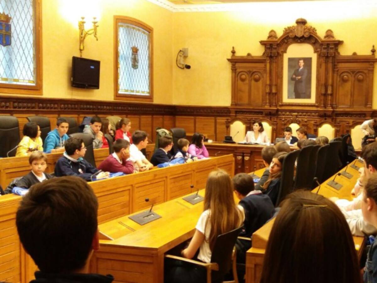 El Consejo de Infancia pide mejoras en parques y carriles bici de Gijón