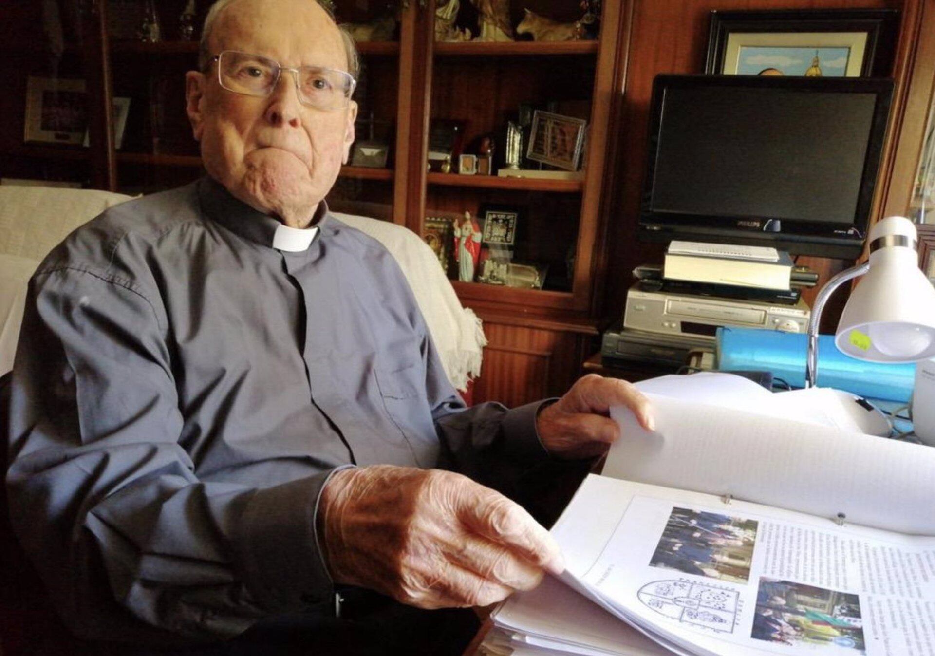 Francisco García Mota, Deán De La Catedral De Málaga Durante Casi 20 Años.