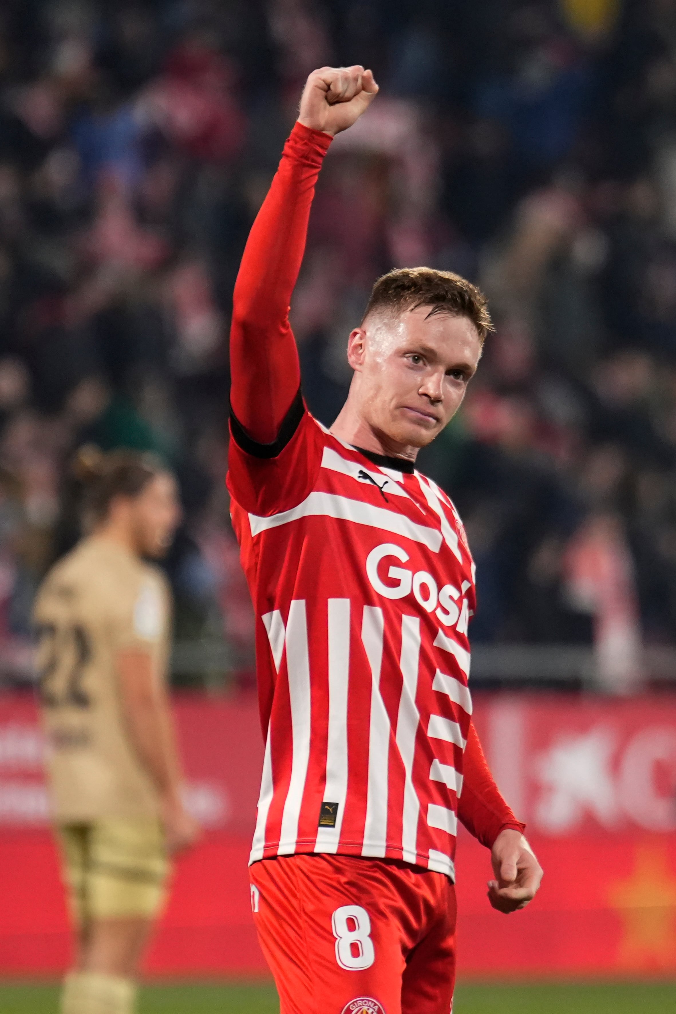 GIRONA, 17/02/2023.- El centrocampista ucraniano del Girona FC Viktor Tsygankov celebra su gol, segundo del equipo ante la UD Almería, durante el encuentro de la jornada 22 de Liga en Primera División que se disputa hoy viernes en el estadio de Montilivi, en Girona. EFE/David Borrat.