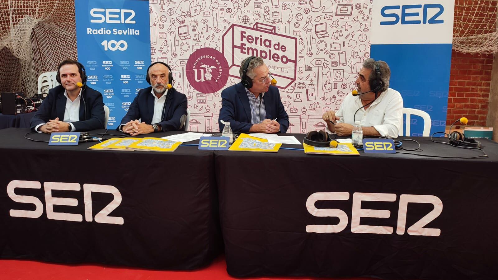 GreenLight Biosciences España; Bordas Chinchurreta y la Fundación Persán, empresas premiadas en la XII Feria del Empleo de la US junto a Salomón Hachuel
