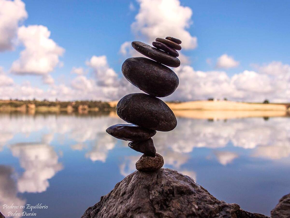 Cuarta edición del campeonato de piedras en equilibrio de Graus