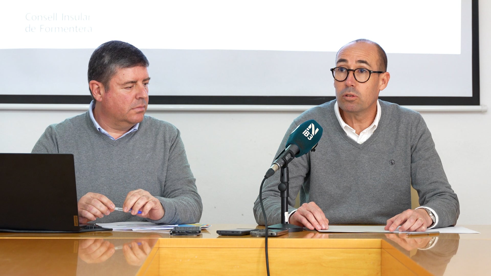 Un momento durante la presentación de las cuentas