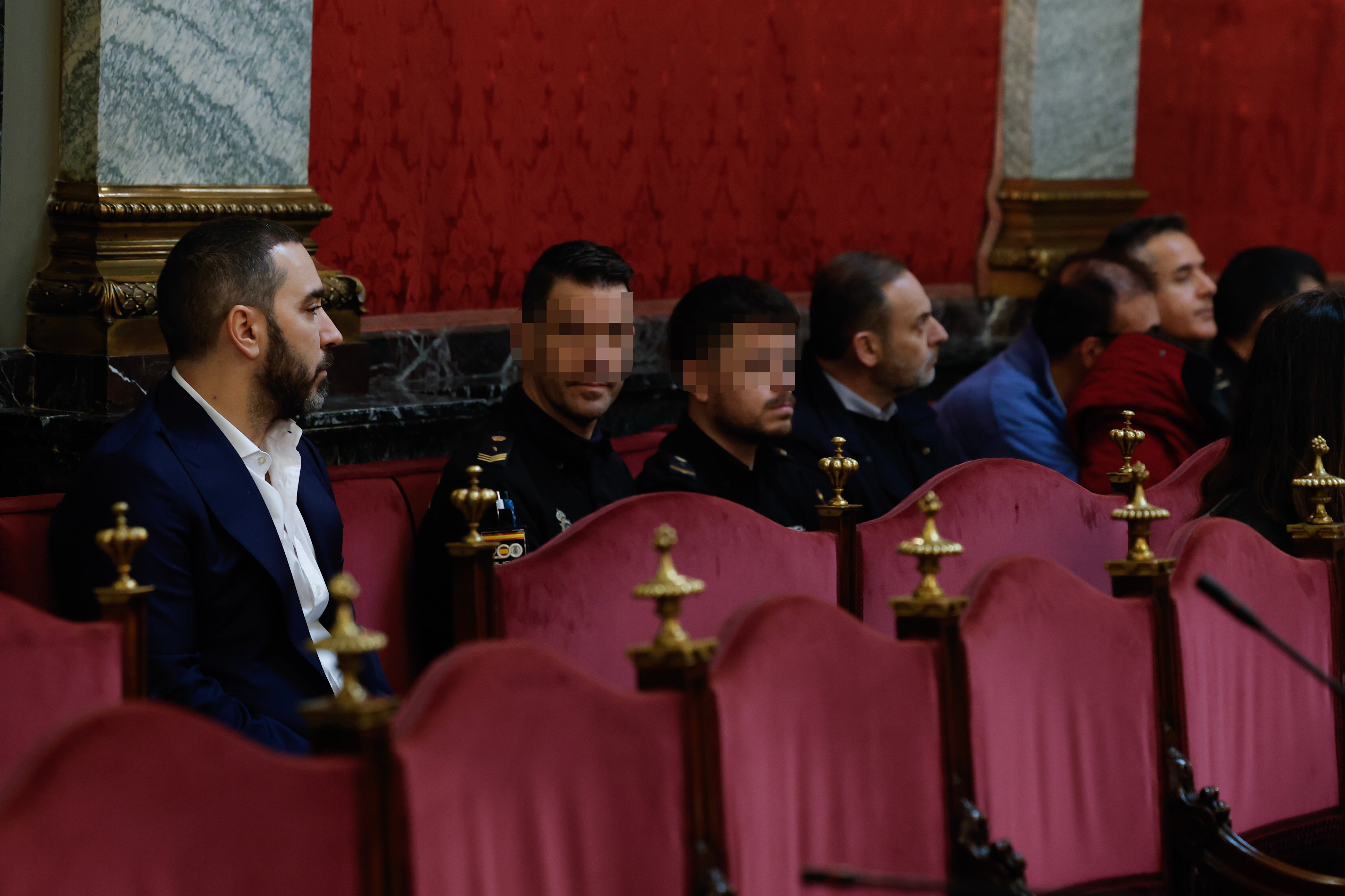 El exministro Jose Luis Ábalos y el empresario Víctor de Aldama durante la audiencia preliminar en el Tribunal Supremo 