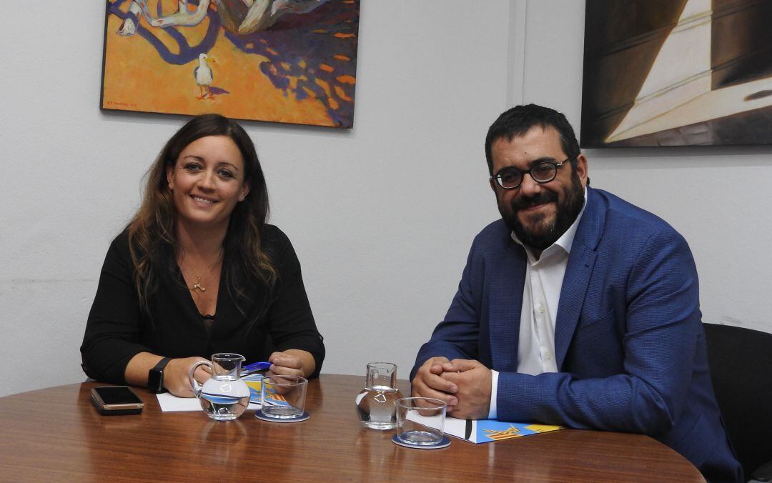 Alejandra Ferrer y Vicenç Vidal durante la reunión 