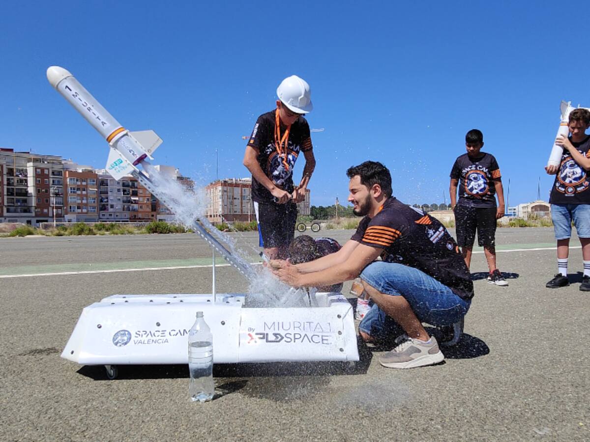 PLD Space colidera el campamento espacial más avanzado de España para inspirar a la próxima generación de ingenieros y astronautas