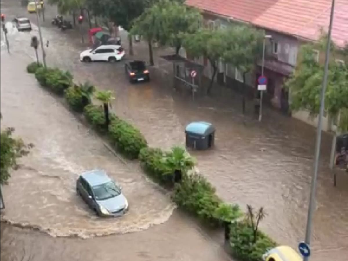 La UJI suspende la actividad docente y el ayuntamiento y cuerpos de seguridad se reúnen de urgencia para estudiar la activación de protocolos ante el temporal en Castellón