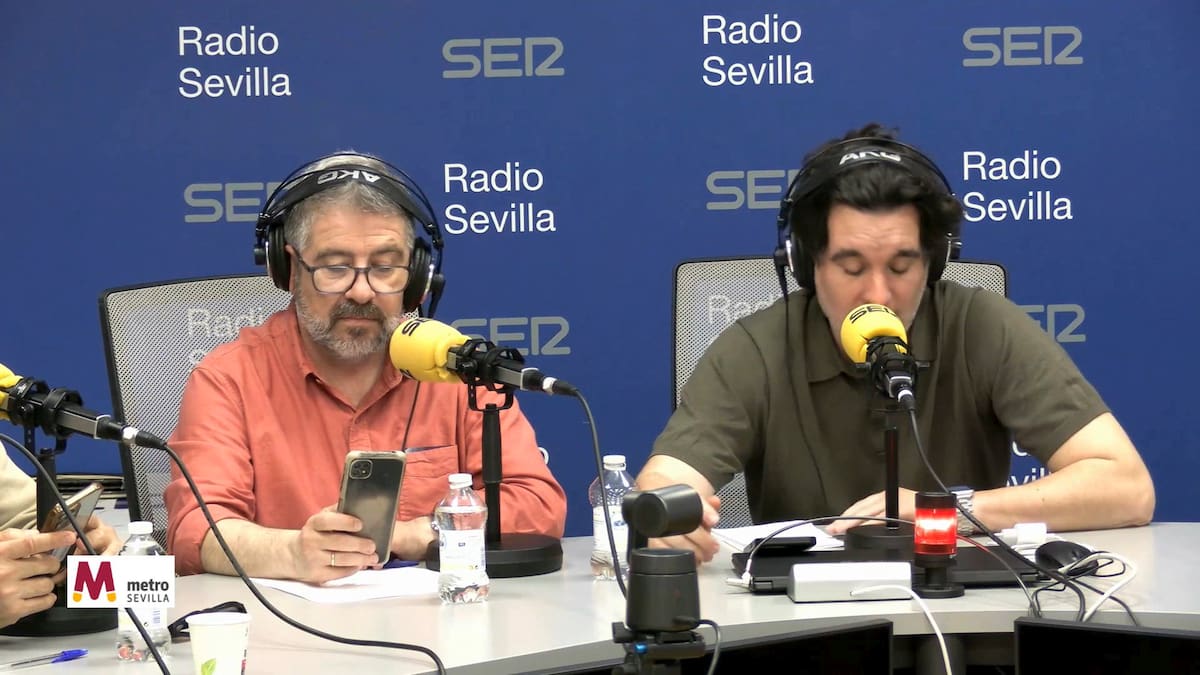 'Rafa Chulón' se sube al #MetrodeSevilla y analiza a los viajeros