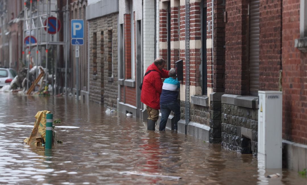Las fuertes inundaciones en la ciudad belga Liejes.