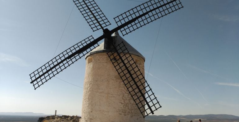 Uno de los molinos de Consuegra (Toledo) asentados en el Cerro Calderico