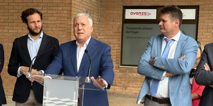 Octavio López, ha inaugurado en Fraga el Lote 5 del nuevo mapa concesional de transporte de viajeros por carretera. Foto: DGA